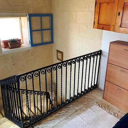 Traditional Maltese Townhouse Very Close To Mdina بيت للعطل ربات